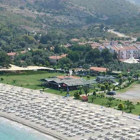 Hanedan 3* Foça