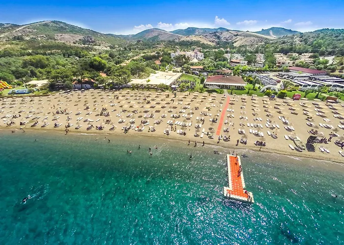 Hanedan 3* Foça