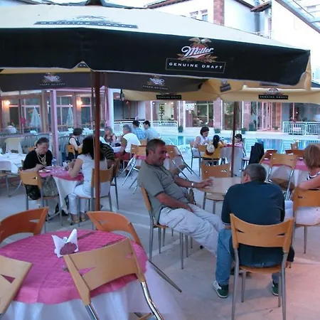 Hanedan 3* Foça