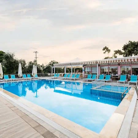 Hanedan Resort