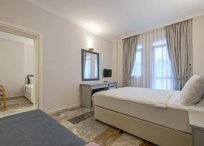 Semesteranläggning (resort) Hanedan 3*