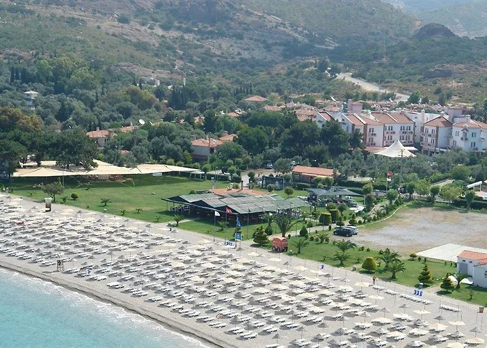 Hanedan 3* Foça